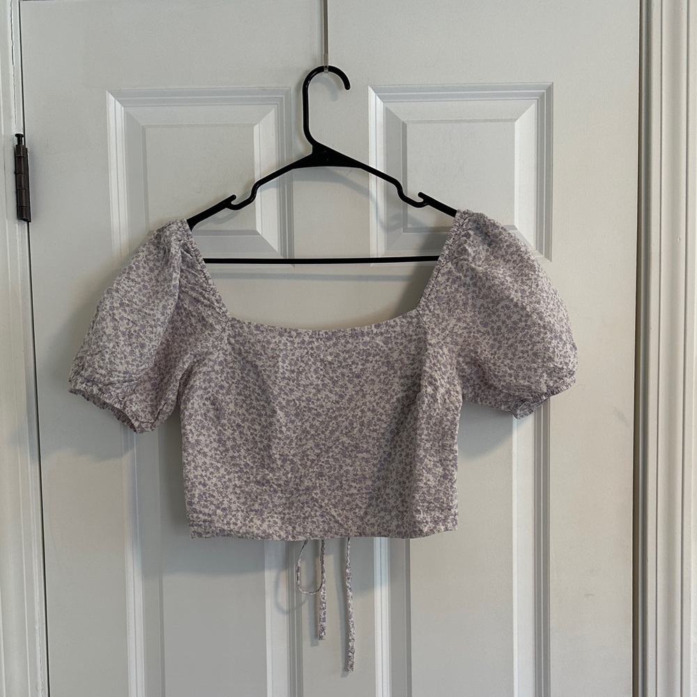 EUC Sophie Rue Lavender Ditsy Floral Lace Up Cotton Crop Blouse size S